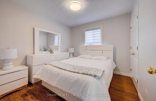 271 College St, Norfolk 4