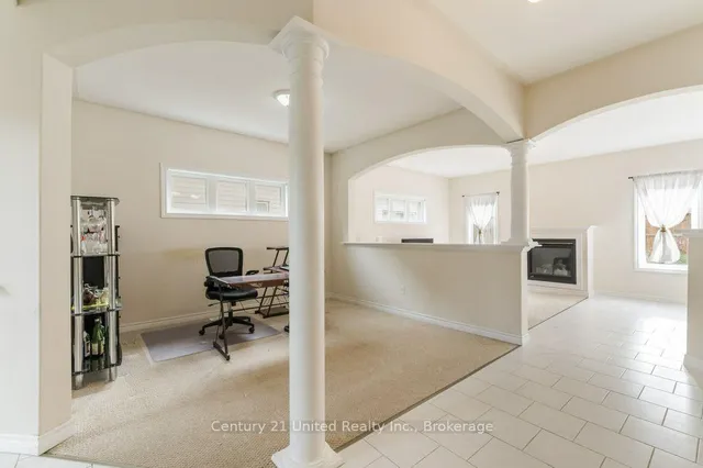 57 Voyageur St, Peterborough 5