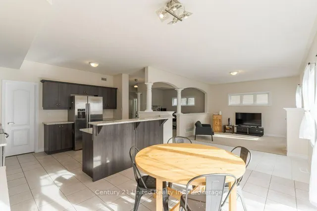 57 Voyageur St, Peterborough 4