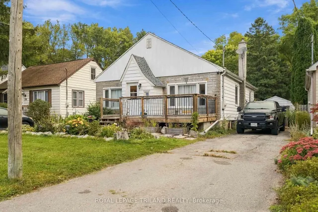 180 Forest Hill Ave, London South 2