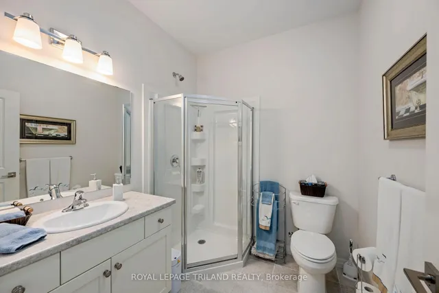 32 Charter Creek Crt, St. Thomas 4