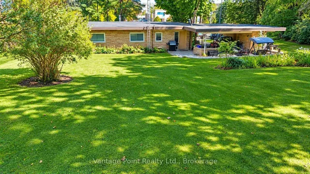 317048 6 & 10 Highway, Chatsworth 5