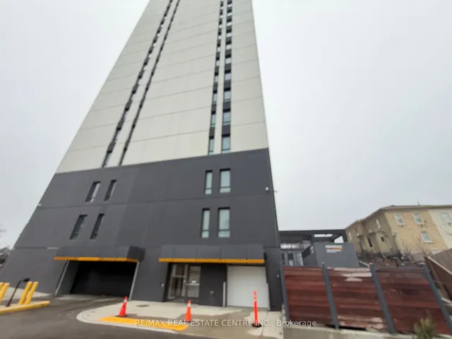 741 King St #301, Kitchener 1
