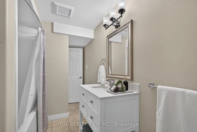 46 Ashwood Cres, Middlesex Centre 5
