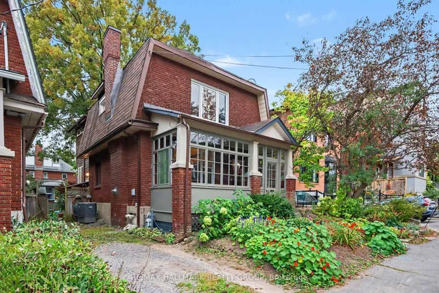 120 Hopewell Ave, Ottawa 2