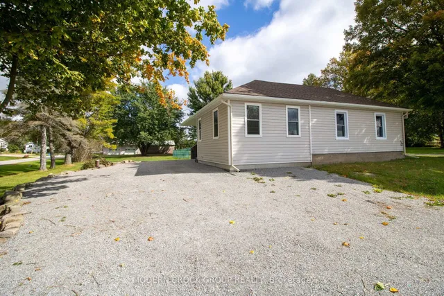 169 County Rd 29 Rd, Elizabethtown-Kitley 4