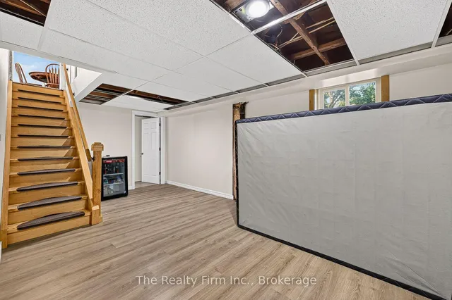 325 Victoria St, Woodstock 5