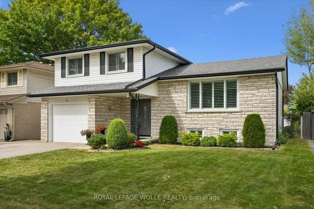 62 Gibson Dr, Kitchener 2