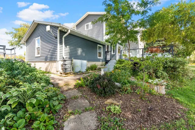 15 14th Line Rd, Wolfe Island 5