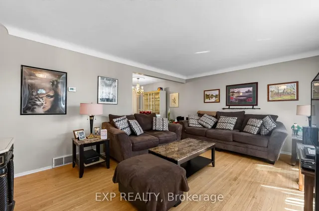 7040 Warden Ave, Niagara Falls 5