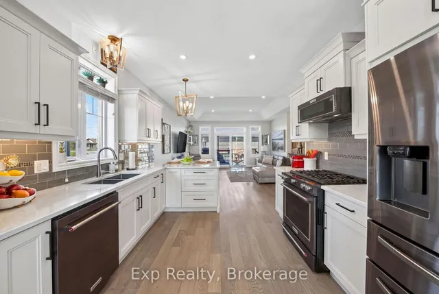 12 Covington Cres, Belleville 3
