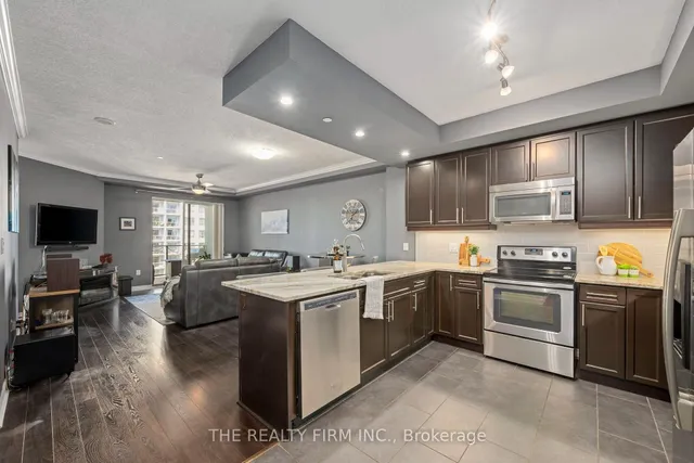 330 Ridout St #2109, London East 5