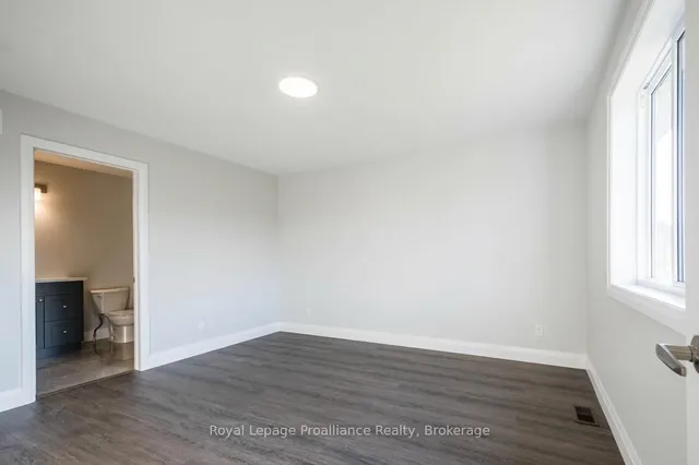 46 Mackenzie John Cres, Brighton 3
