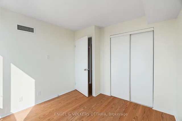 45 Holland Ave #610, Ottawa 2