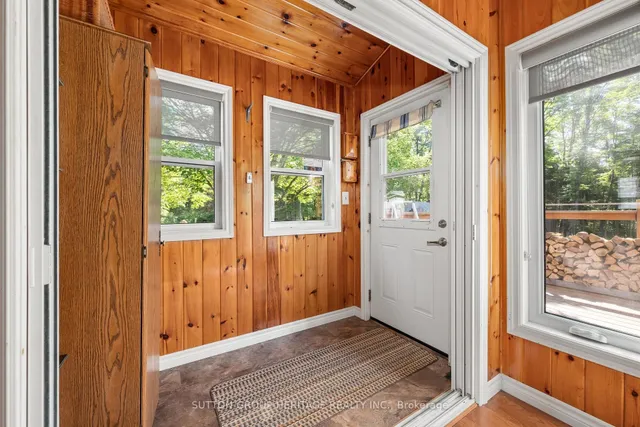 1241 One Mile Dr, Minden Hills 5