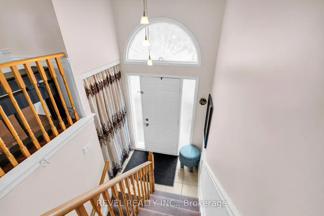 302 Shelburne Pl, Shelburne 4