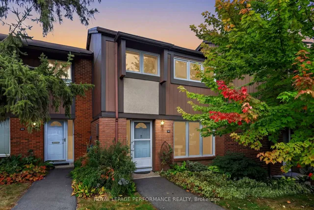 2111 Montreal Rd #183, Ottawa