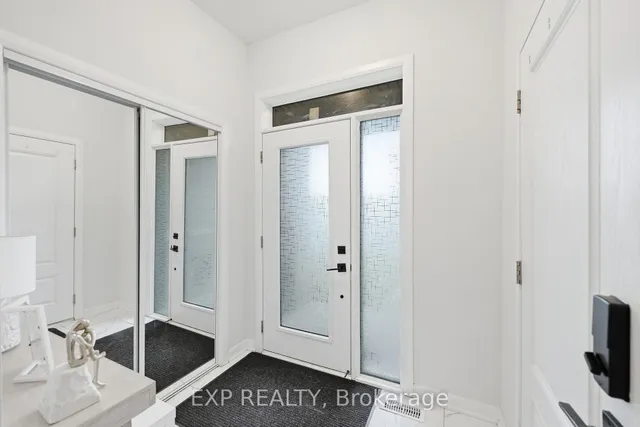 23 Finglas Crt, Ottawa 4