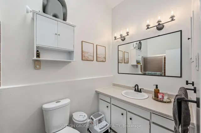 44 Arbour Glen Cres #30, London East 5