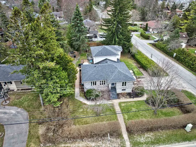 757 Front Rd, Kingston 2