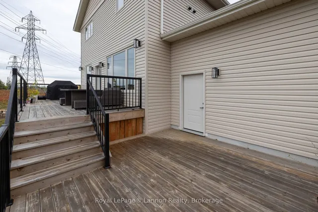 721 Topaz Pl, Thunder Bay 5