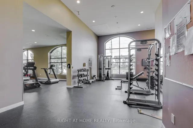 240 Villagewalk Blvd #212, London North 5
