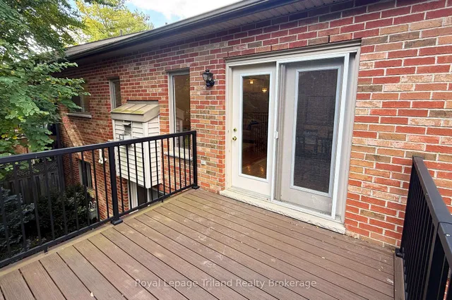 491 Nova Scotia Crt #13, Woodstock 3