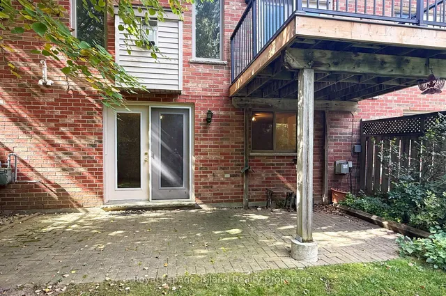 491 Nova Scotia Crt #13, Woodstock 4