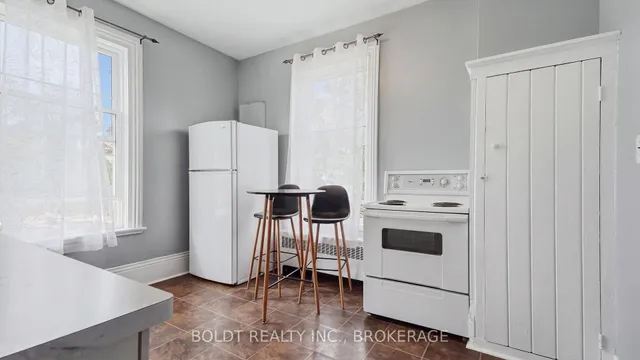 28 Chapel St, Thorold 4