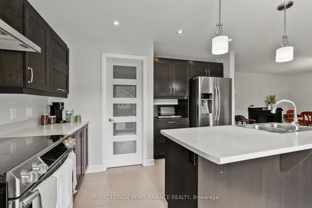 6 Brickyard Dr, Russell 5