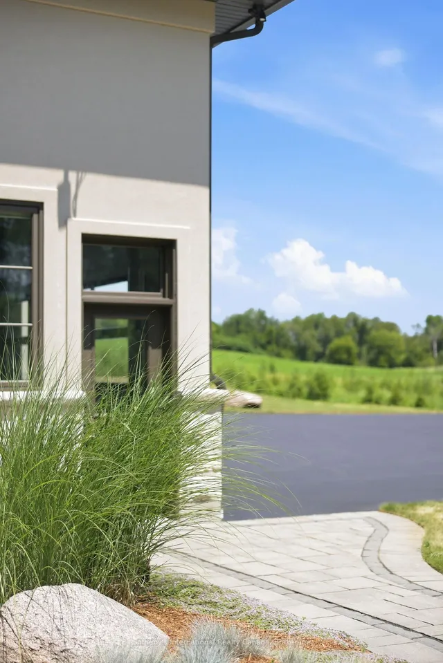 1621 Moser Young Rd, Wellesley 5