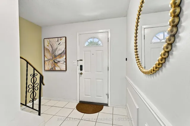 899 Stone Church Rd #4, Hamilton 2
