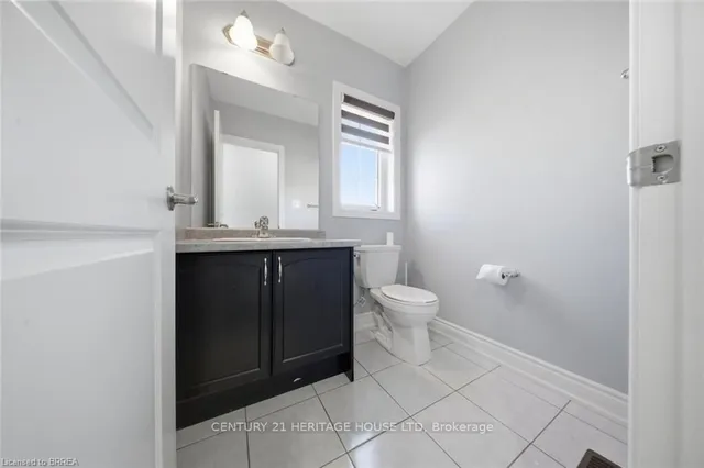 18 Macklin St, Brantford 5