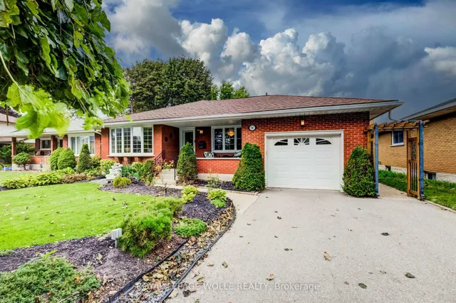 54 Fairlawn Rd, Kitchener
