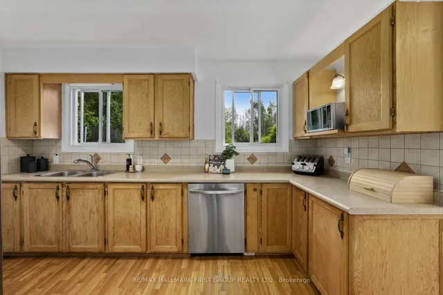 667 Westwood Dr, Cobourg 2