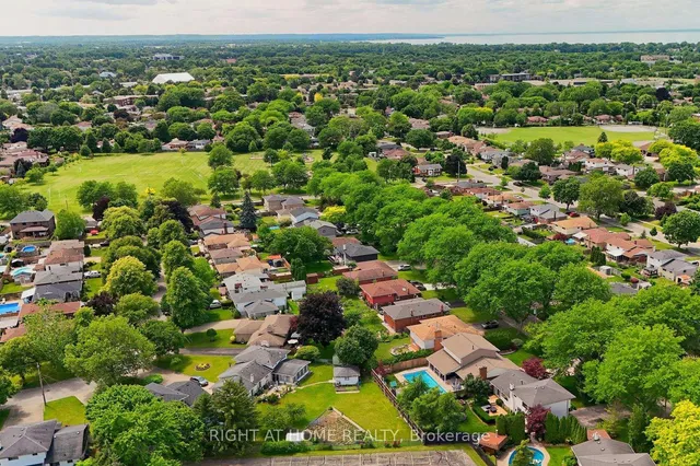446 Geneva St, St. Catharines 3