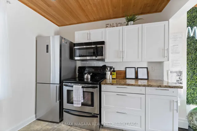 1459 Niagara Stone Rd, Niagara-on-the-Lake 5