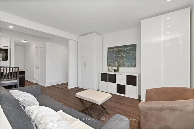 2160 Lambeth Walk, Ottawa 3