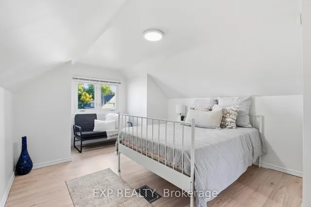 264 Britannia Ave, Hamilton 4