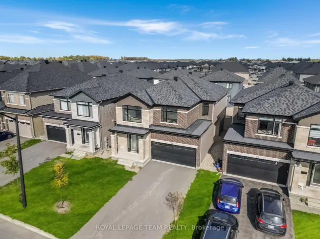 76 Big Dipper St, Ottawa 3