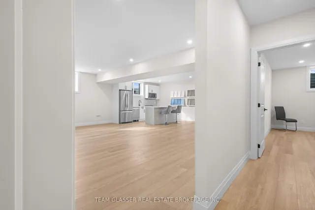 70 Benner Blvd, Middlesex Centre 5