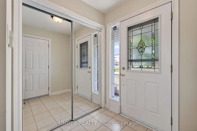 5539 Doctor Leach Dr, Ottawa 5