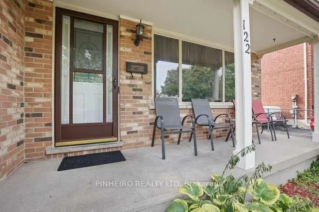 122 Garland Lane, London East 4