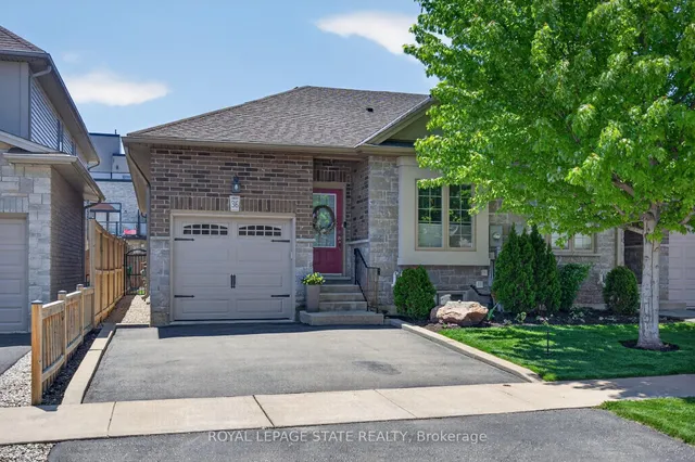 36 Banks St, Brantford 2