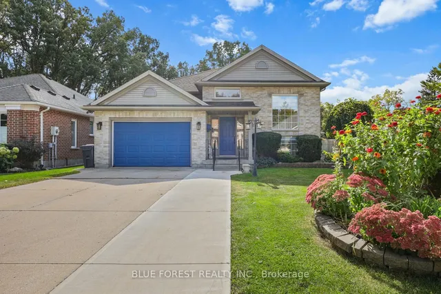 10 Symphony Crt, Central Elgin 5