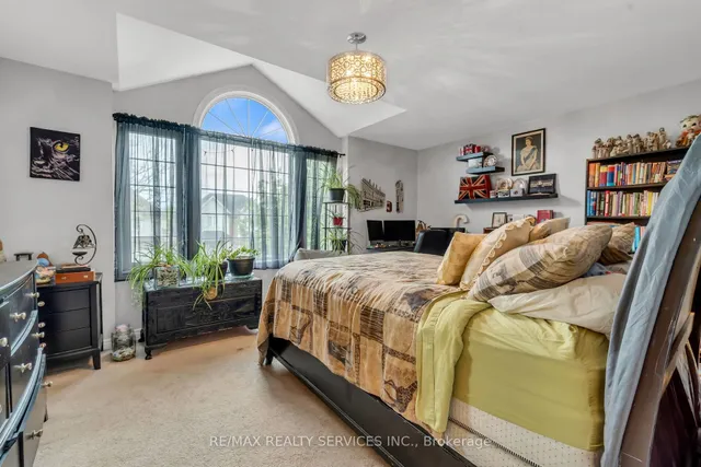752 North Leaksdale Circ, London South 3