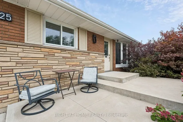 25 Swallow Cres, Hamilton 3