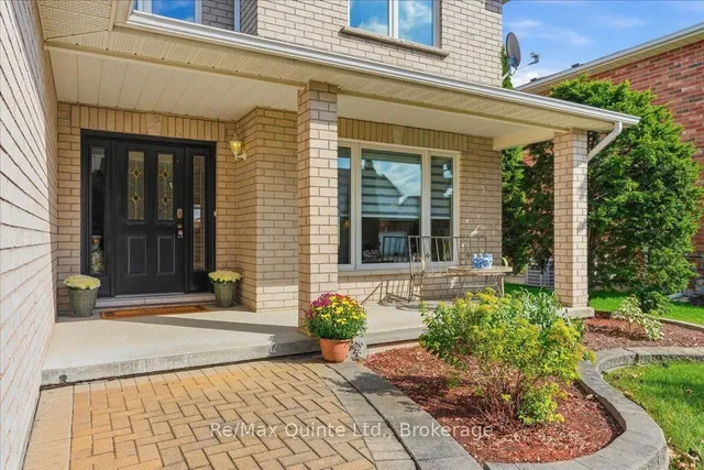 11 Huron Lane, Belleville 2