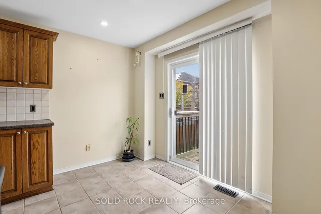 1176 Halton Terr, Ottawa 5