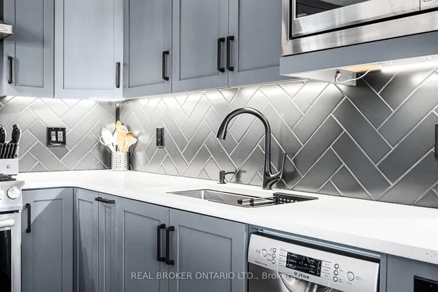 7 Mill St #203, Almonte 2